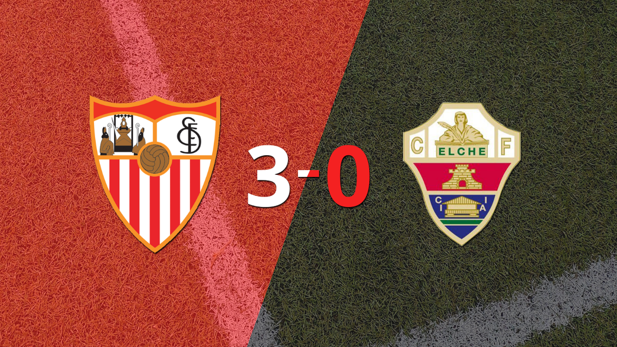 Sevilla goleó 3-0 a Elche con doblete de Youssef En Nesyri